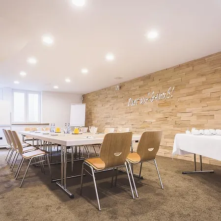 - Restaurant Erich Roediger 3*