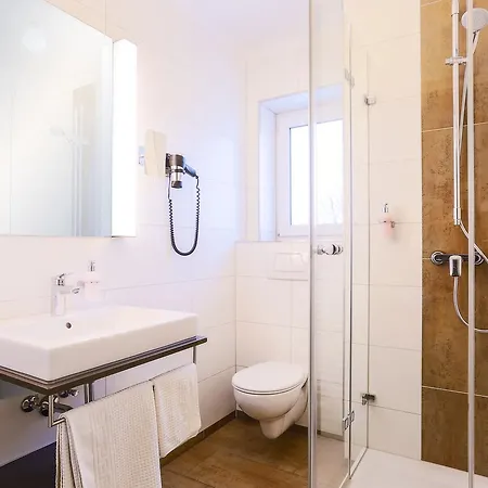 فندق - Restaurant Erich Roediger باد ستافلستين