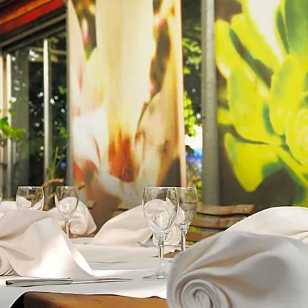 - Restaurant Erich Roediger
