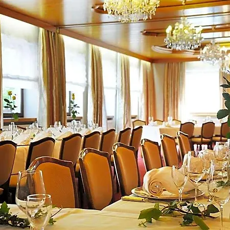 - Restaurant Erich Roediger